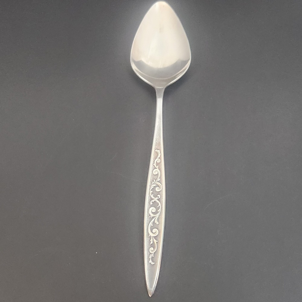 1847 Rogers Bros IS Esperanto Pattern Silver Plate Silverware Serving Spoon